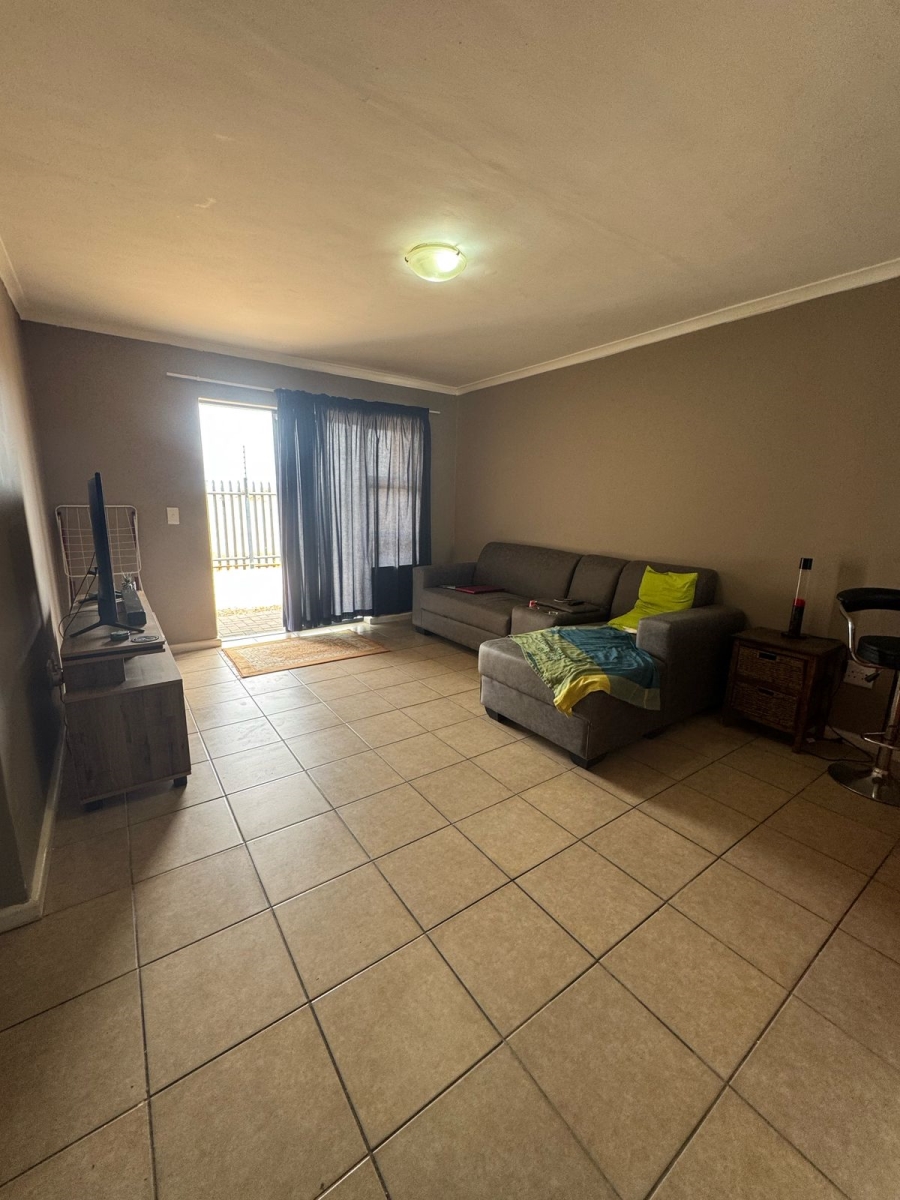2 Bedroom Property for Sale in Fairview Golf Estate Western Cape